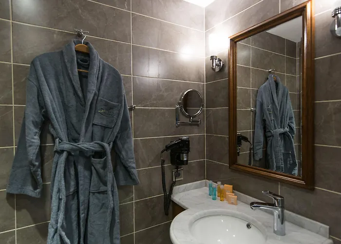 Отель Adelmar Hotel Istanbul Sisli