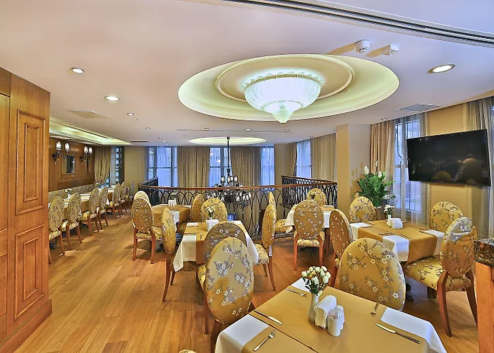 Adelmar Hotel Istanbul Sisli Отель 4*