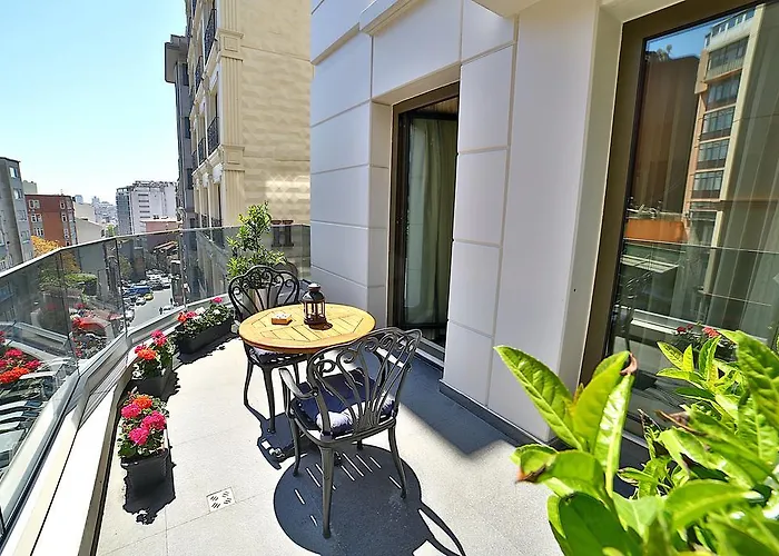 Adelmar Hotel Istanbul Sisli Отель 4*