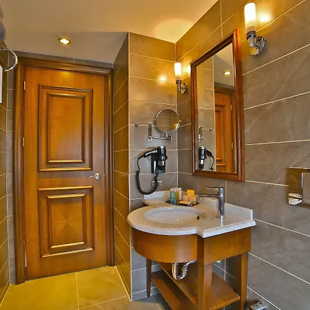 Adelmar Sisli 4*