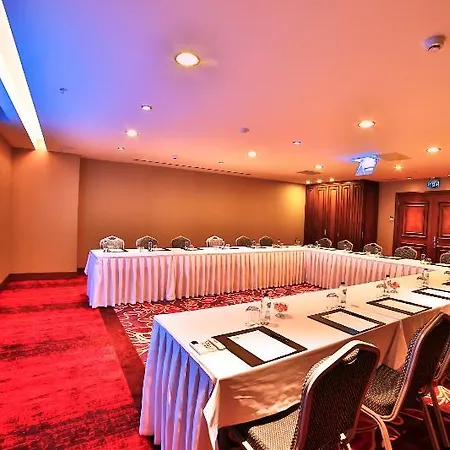 Adelmar Sisli ホテル 4*