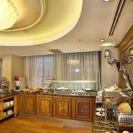 Szálloda Adelmar Sisli 4*
